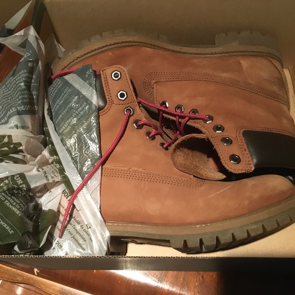 Men’s Timberland Boots - Picture 1 of 5